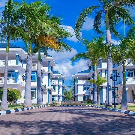 Luxury Beach Villa Inn Dar es Salaam Exterior photo