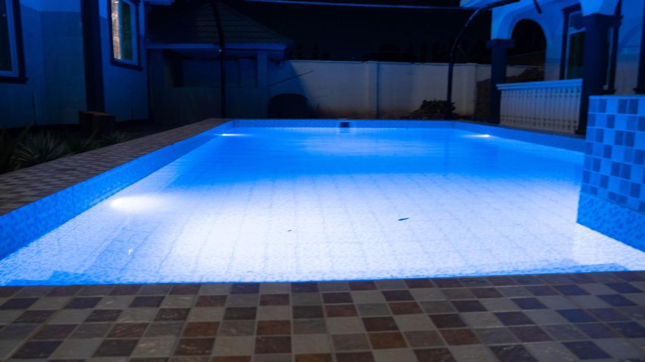 Luxury Beach Villa Inn Dar es Salaam Exterior photo