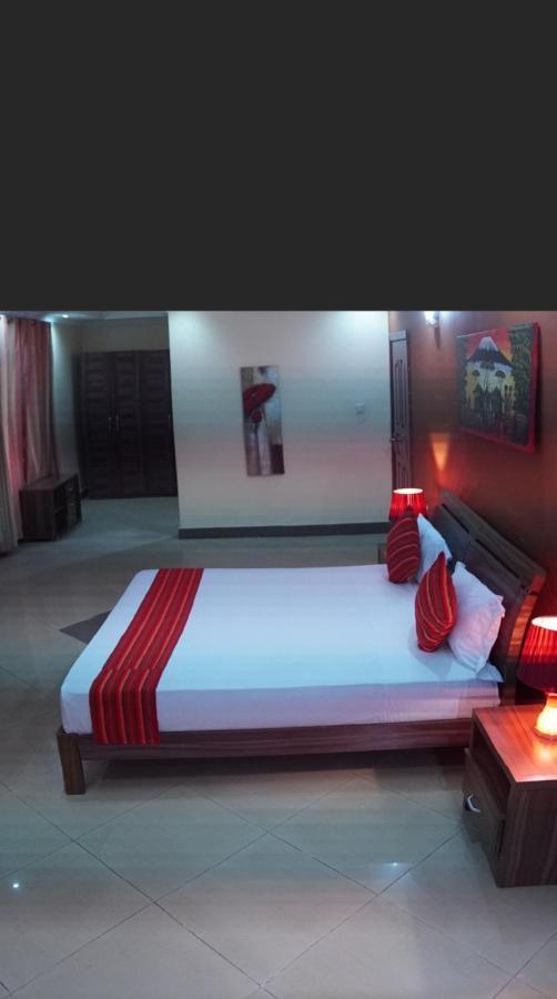 Luxury Beach Villa Inn Dar es Salaam Exterior photo
